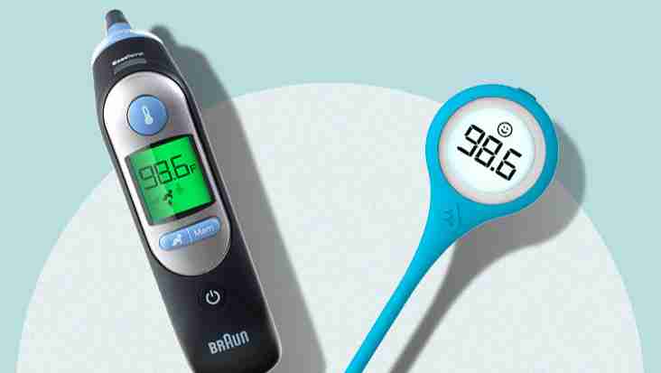 Different types of thermometer to measure a child's fever
