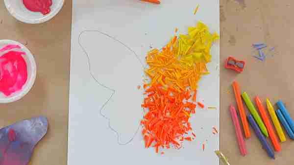 Fun and creative crayon art for kids - melted crayon butterfly  