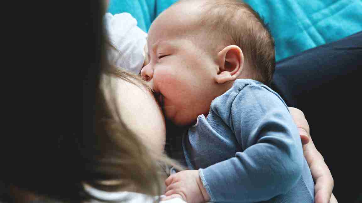feeding child in between sleep